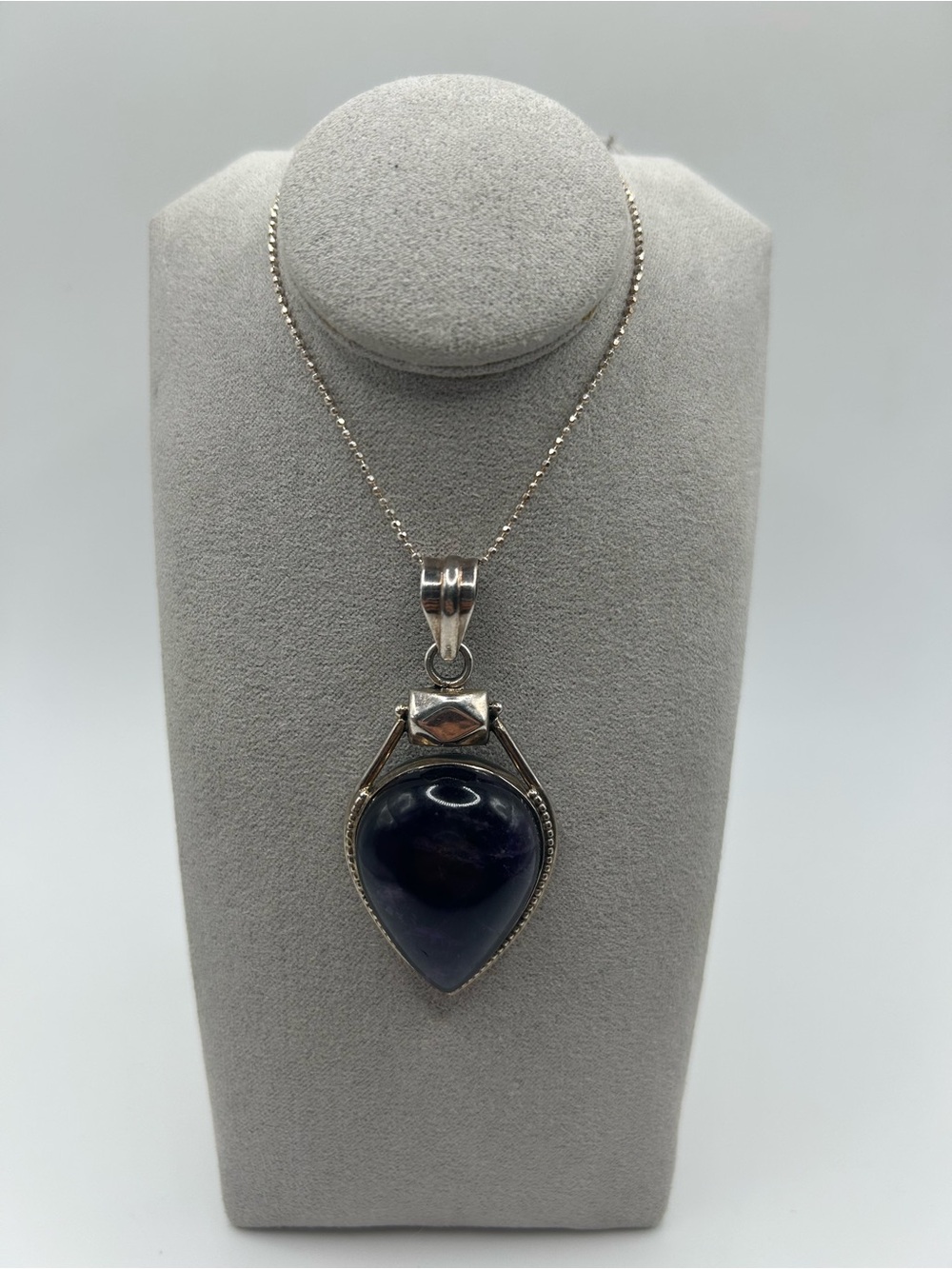 #320487-092626 925 sterling silver amethyst pear shaped necklace